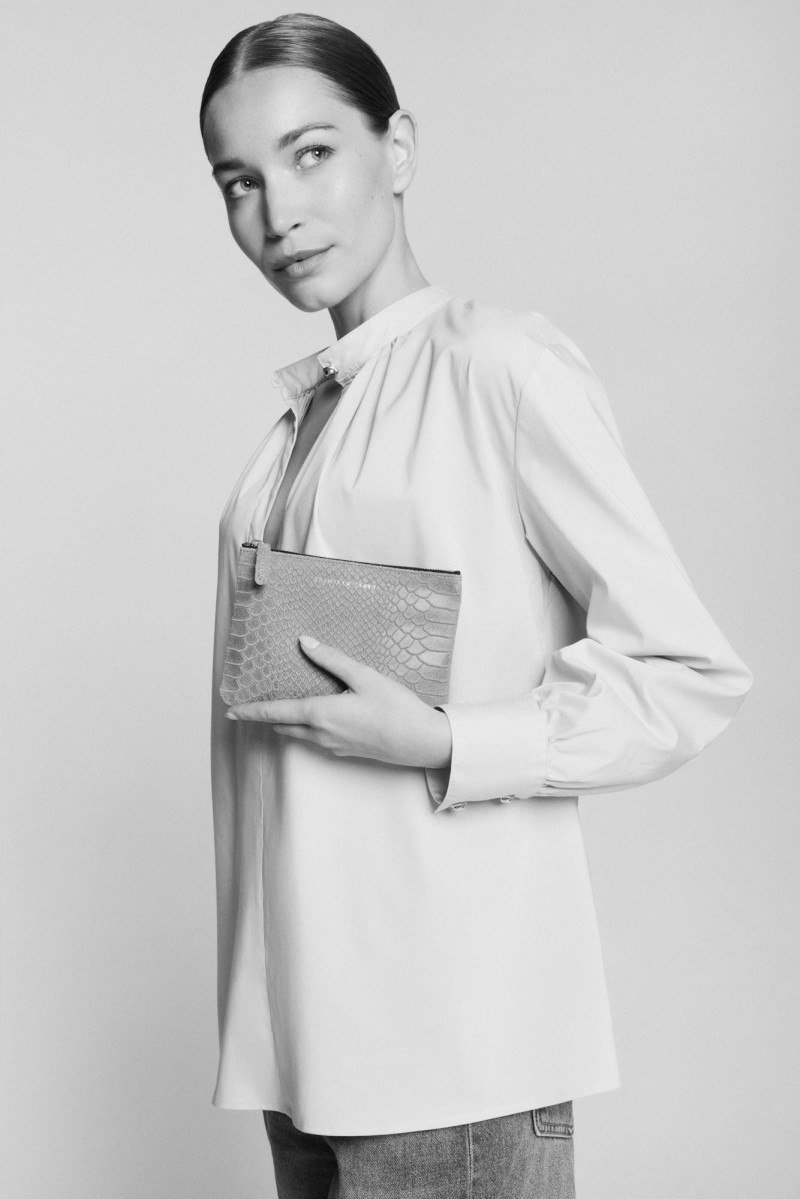 PMON.SHO.NB.M-coverPMON_1